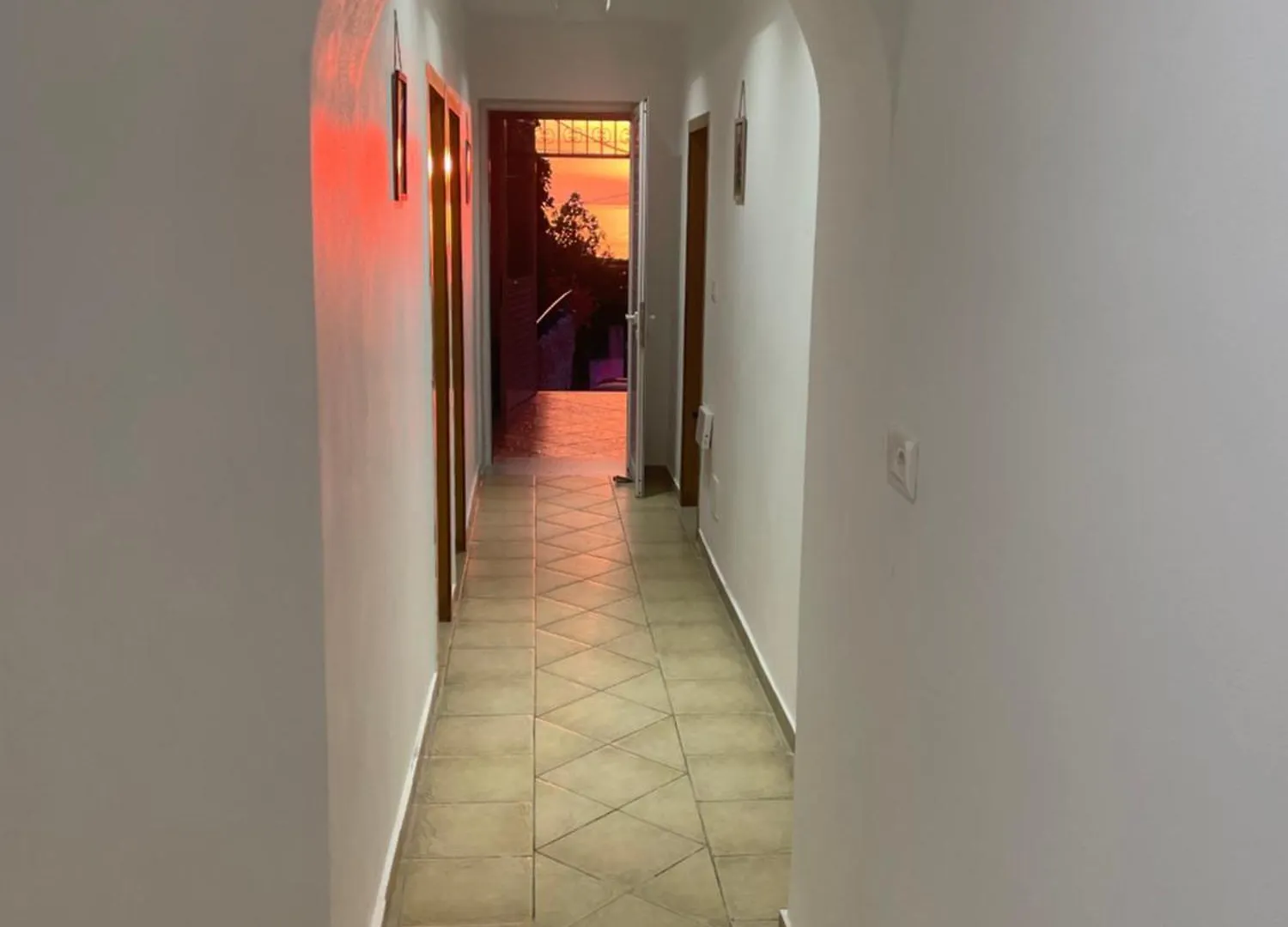 Traceys 3 Apartments Borsh Albanië